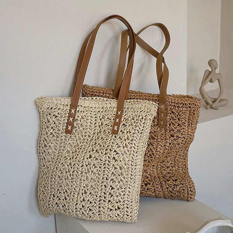 Square Hollow Straw Beach Bag  - огляд і ціна Women'S Raffia Bags